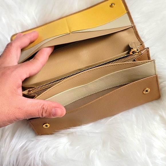 PRADA wallet - Picture 16 of 17
